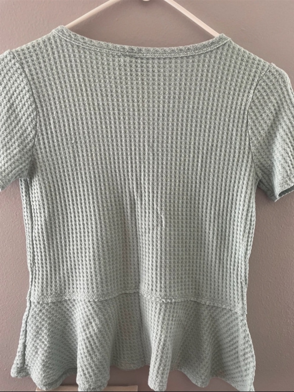 Paper Crane Sage Green Waffle V-Neck Top - Picture 2 of 3